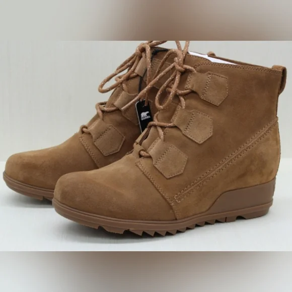 Sorel Women's Evie Lug Sole Lace Lace-Up Boots Size 9 NWT MSRP $150 - Picture 4 of 12